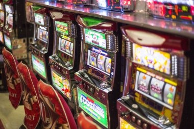 warkop69 game categories showing Free Play eligibility across sportsbook, live casino, and slots